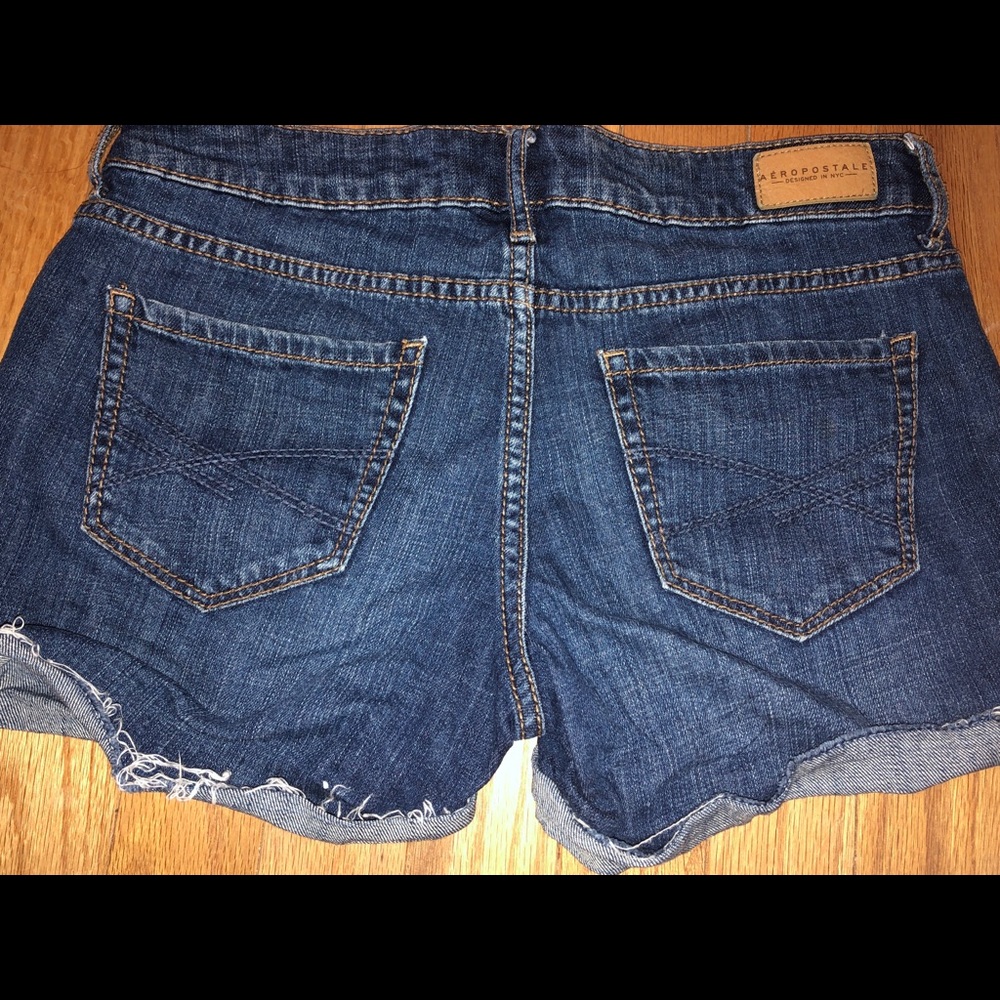Dark Wash Aeropostale Denim shorts!!